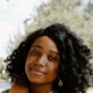 Meet your Posher, Chauniqua